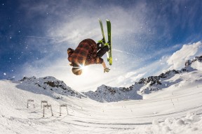 开yun体育-绝境反击：细节决定成败！，绝境反击演员表